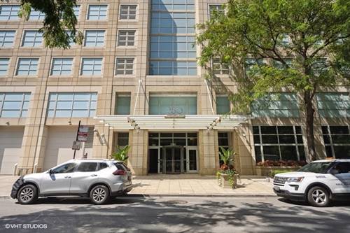 250 E Pearson Unit 1903, Chicago, IL 60611