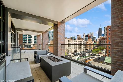 351 W Huron Unit 5, Chicago, IL 60654