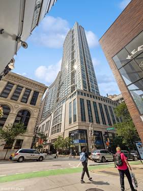 130 N Garland Unit 1308, Chicago, IL 60602
