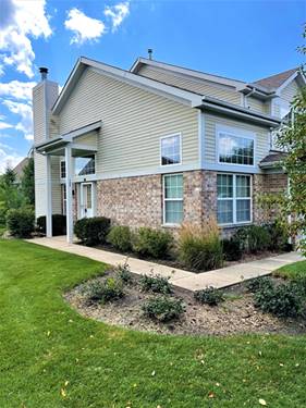 149 Avalon, Roselle, IL 60172