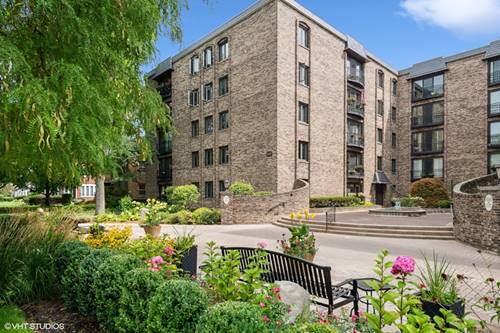 1009 Bonnie Brae Unit 1B, River Forest, IL 60305