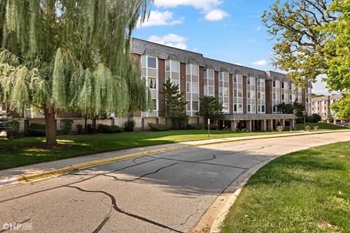 201 Thames Unit 2F, Park Ridge, IL 60068