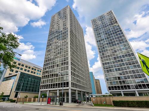 340 W Diversey Unit 2119, Chicago, IL 60657