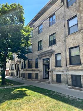 917 W Waveland Unit 2A, Chicago, IL 60613