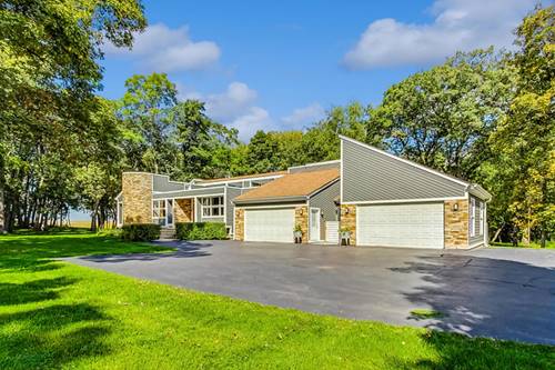 0S704 Autumn Woods, Elburn, IL 60119