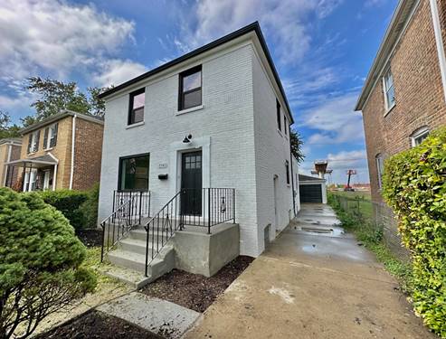 7540 S Hamilton, Chicago, IL 60620