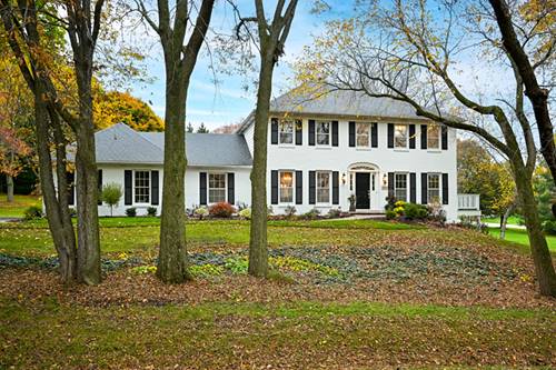 102 Crane, St. Charles, IL 60175
