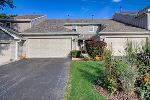 1044 Horizon Rdg, Lake In The Hills, IL 60156