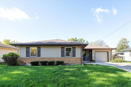 976 Deborah, Elgin, IL 60123