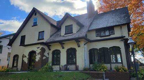 1535 E State, Rockford, IL 61104