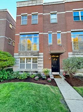 4535 W Irving Park, Chicago, IL 60641
