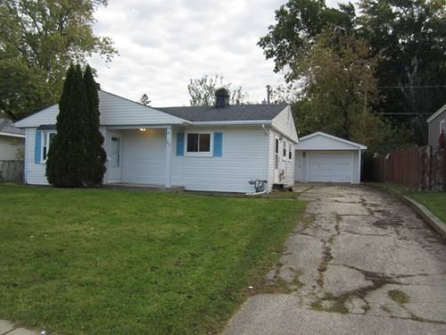51 Ash, Carpentersville, IL 60110