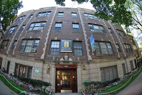 1049 W Oakdale Unit 201, Chicago, IL 60657