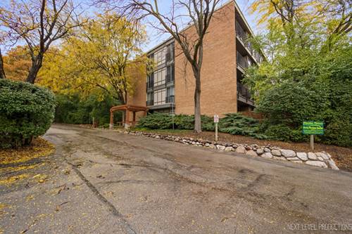 5830 Oakwood Unit 1H, Lisle, IL 60532