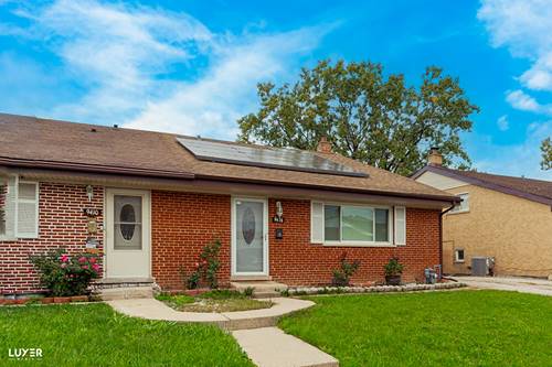 9416 N Oak, Des Plaines, IL 60016