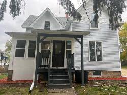 144 Harrison, Dekalb, IL 60115