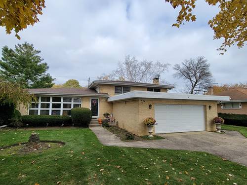 5028 Coyle, Skokie, IL 60077