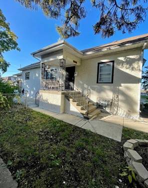 1122 N 8th, Maywood, IL 60153