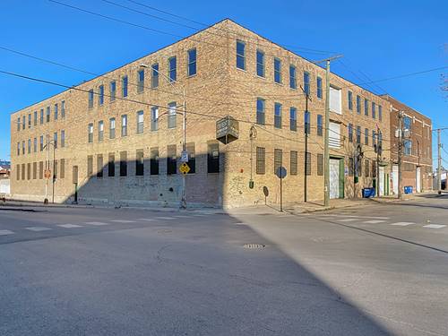 2950 W Carroll Unit 3C, Chicago, IL 60612