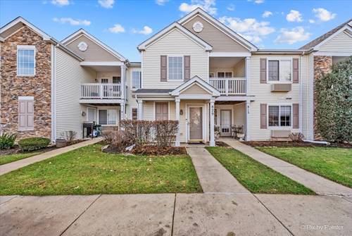 829 Silverstone Unit 829, Carpentersville, IL 60110