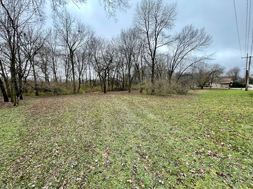 Lot 8-12 Young, Marseilles, IL 61341