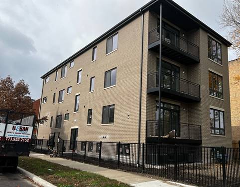 226 E 48th Unit 2E, Chicago, IL 60615