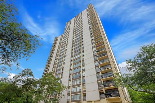 1360 N Sandburg Unit 608C, Chicago, IL 60610