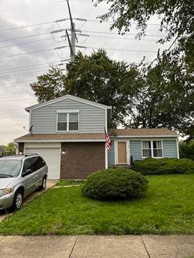 241 Yellow Pine, Bolingbrook, IL 60440