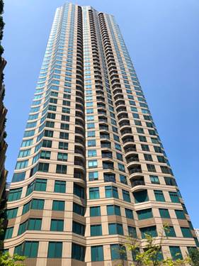 400 N Lasalle Unit 2106, Chicago, IL 60654