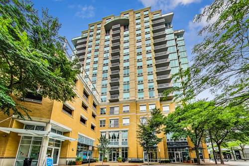 1640 Maple Unit 304, Evanston, IL 60201