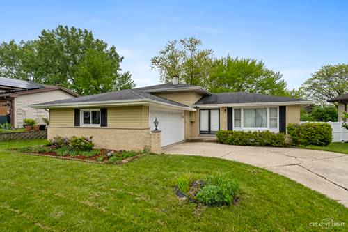 7s651 Lynn, Naperville, IL 60540