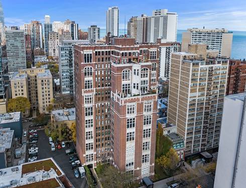 20 E Cedar Unit 17C, Chicago, IL 60611