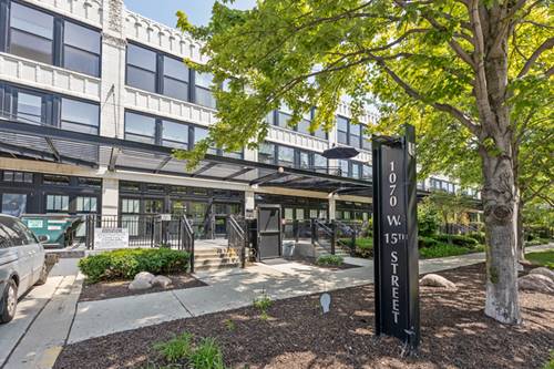 1070 W 15th Unit 403, Chicago, IL 60608