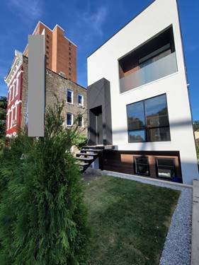 827 N Bishop, Chicago, IL 60642