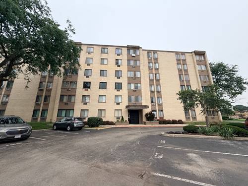 9720 S Pulaski Unit 501, Oak Lawn, IL 60453