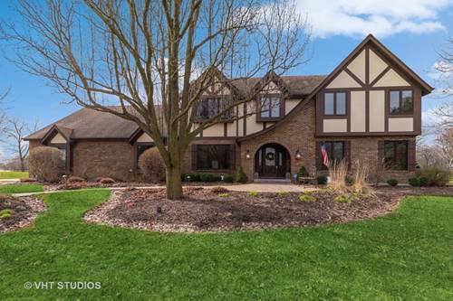 4 Pheasant Run, Hawthorn Woods, IL 60047