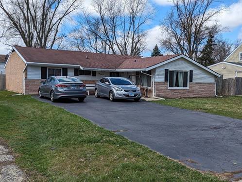 109 Queenswood, Bolingbrook, IL 60440