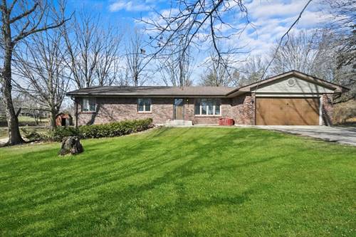 12238 Squirrel Tree, Belvidere, IL 61008