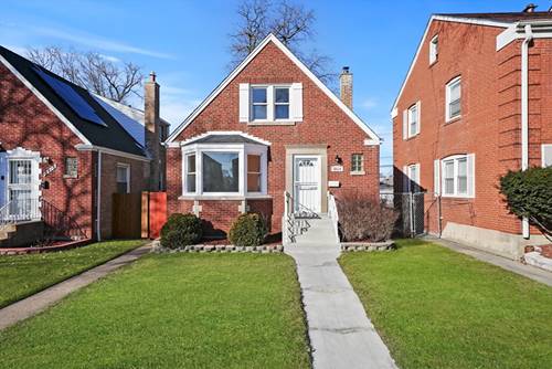 8416 S Bennett, Chicago, IL 60617