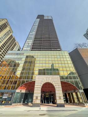 10 E Ontario Unit 4206, Chicago, IL 60611