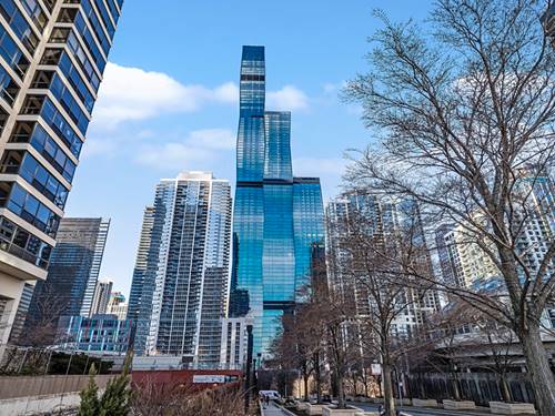 363 E Wacker Unit 3704, Chicago, IL 60601