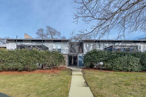 944 E Old Willow Unit 102, Prospect Heights, IL 60070