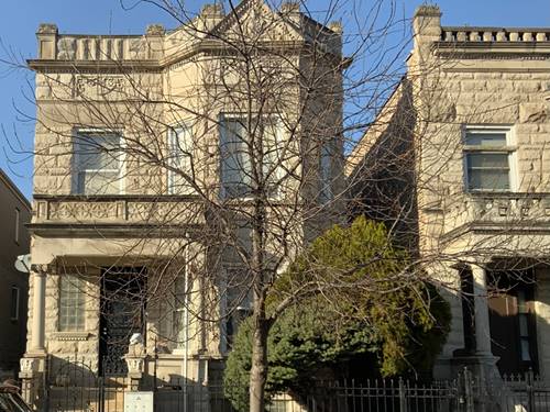 3514 W Lexington, Chicago, IL 60624