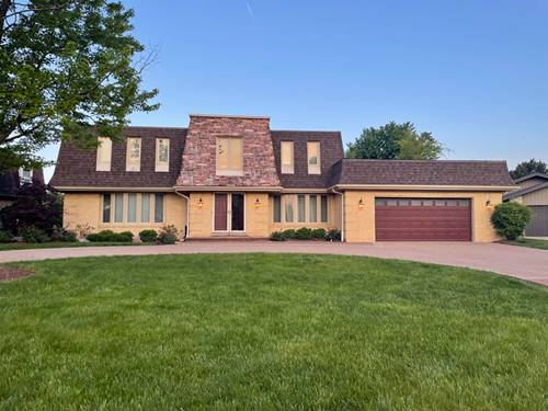 2S580 Avenue Chateaux, Oak Brook, IL 60523