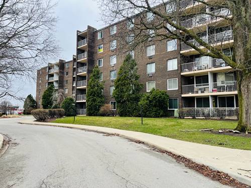 225 S Rohlwing Unit 114, Palatine, IL 60074