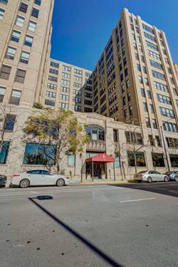 728 W Jackson Unit 1104, Chicago, IL 60661