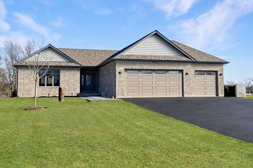 2612 Sanctuary, Spring Grove, IL 60081