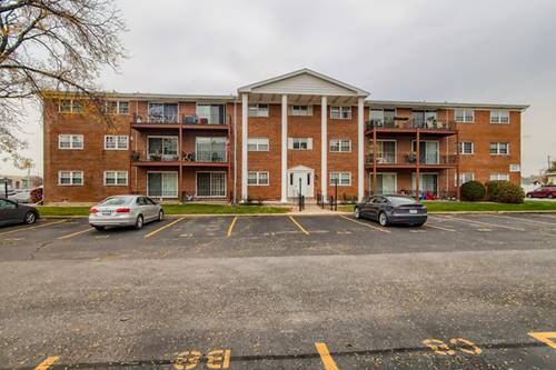 6135 W 94th Unit A4, Oak Lawn, IL 60453