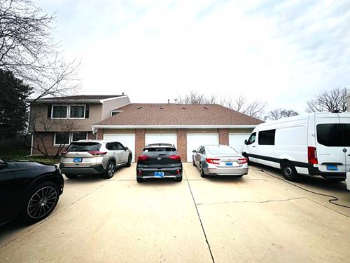 1046 Pinetree Unit 1046, Buffalo Grove, IL 60089