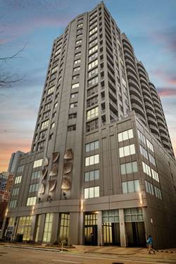 600 N Dearborn Unit 711, Chicago, IL 60654